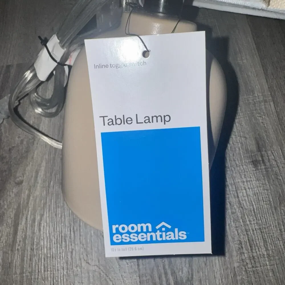Room Essentials Target Pleated Table Lamp Beige 10.5” Neutral Accent Lamp New